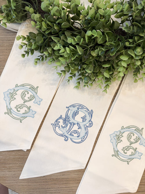 Vintage Vine Wreath Sash